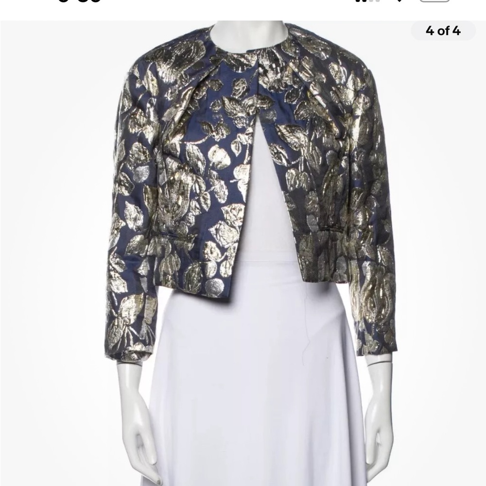 Oscar de la Renta embroidered jacket. Size medium but runs on the smaller side
